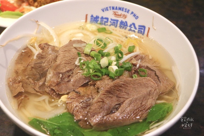 台北大安｜永康街40年老店人氣排隊美食越南河粉｜捷運東門站｜