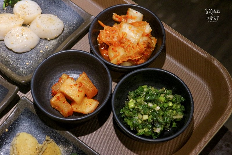 台中西區｜寵物友善首選、和牛干貝生蠔高檔食材任你點！台中燒肉