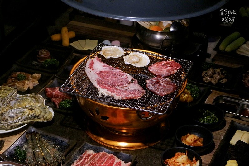 台中西區｜寵物友善首選、和牛干貝生蠔高檔食材任你點！台中燒肉