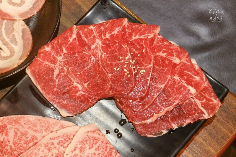 台中南區｜799+50元就有海陸大升級~干貝鮮蚵讓你吃到飽！