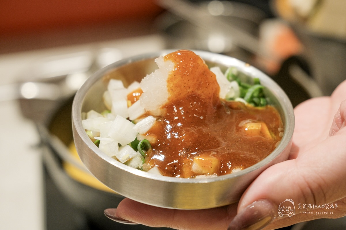 台中南區|森川丼丼旗下鍋物品牌,雞湯控必收!一鍋入魂的濃郁黃金雞湯底|金大方職人雞湯鍋物 - 第12張圖