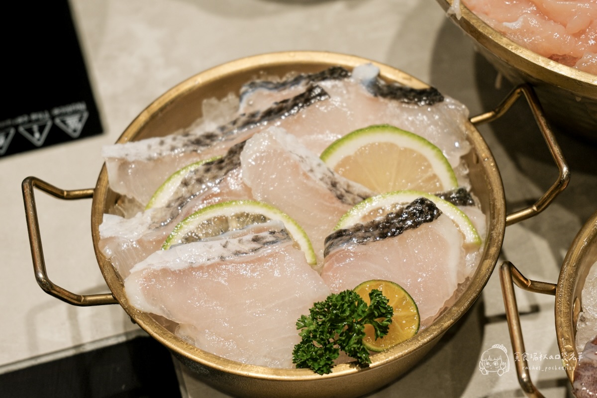 台中南區|森川丼丼旗下鍋物品牌,雞湯控必收!一鍋入魂的濃郁黃金雞湯底|金大方職人雞湯鍋物 - 第38張圖