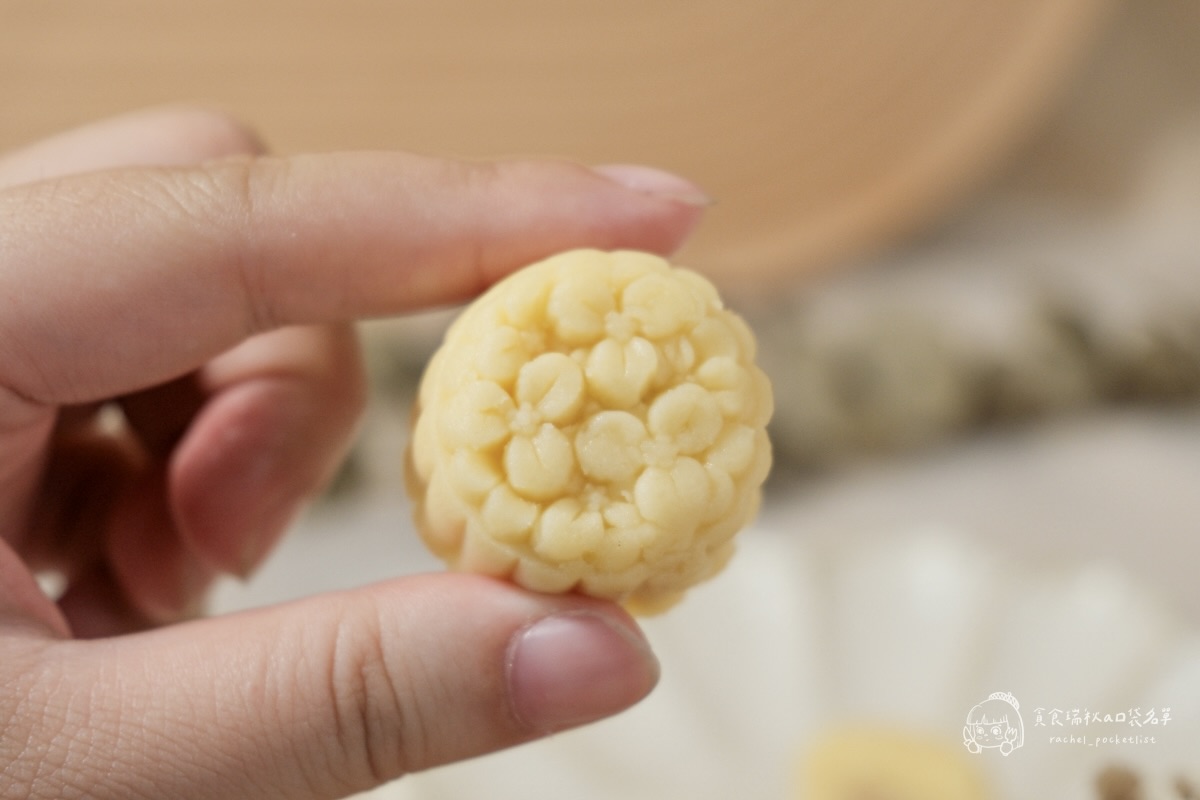 宅配美食|榮獲國際獎肯定的高顏值綠豆糕!香氣細緻、送禮自用都超讚|羽曦堂 星辰禮盒 綜合冰豆糕 - 第20張圖