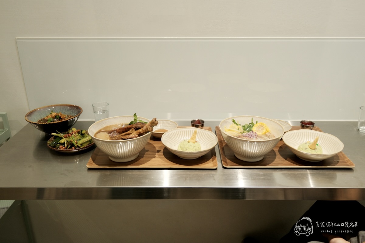 灣guán濃湯麵｜第五季黑白主題 冬季暖心新上線！藥燉豬腱腿紅麵線、白玉酸菜五花濃湯麵必點推薦