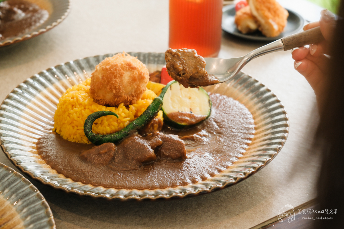 台中西區|模範社區氛圍日式咖哩飯!職人熬製的香濃靈魂~還有三倍海老、紅酒牛肉通通必點|壱絕咖哩 - 第32張圖