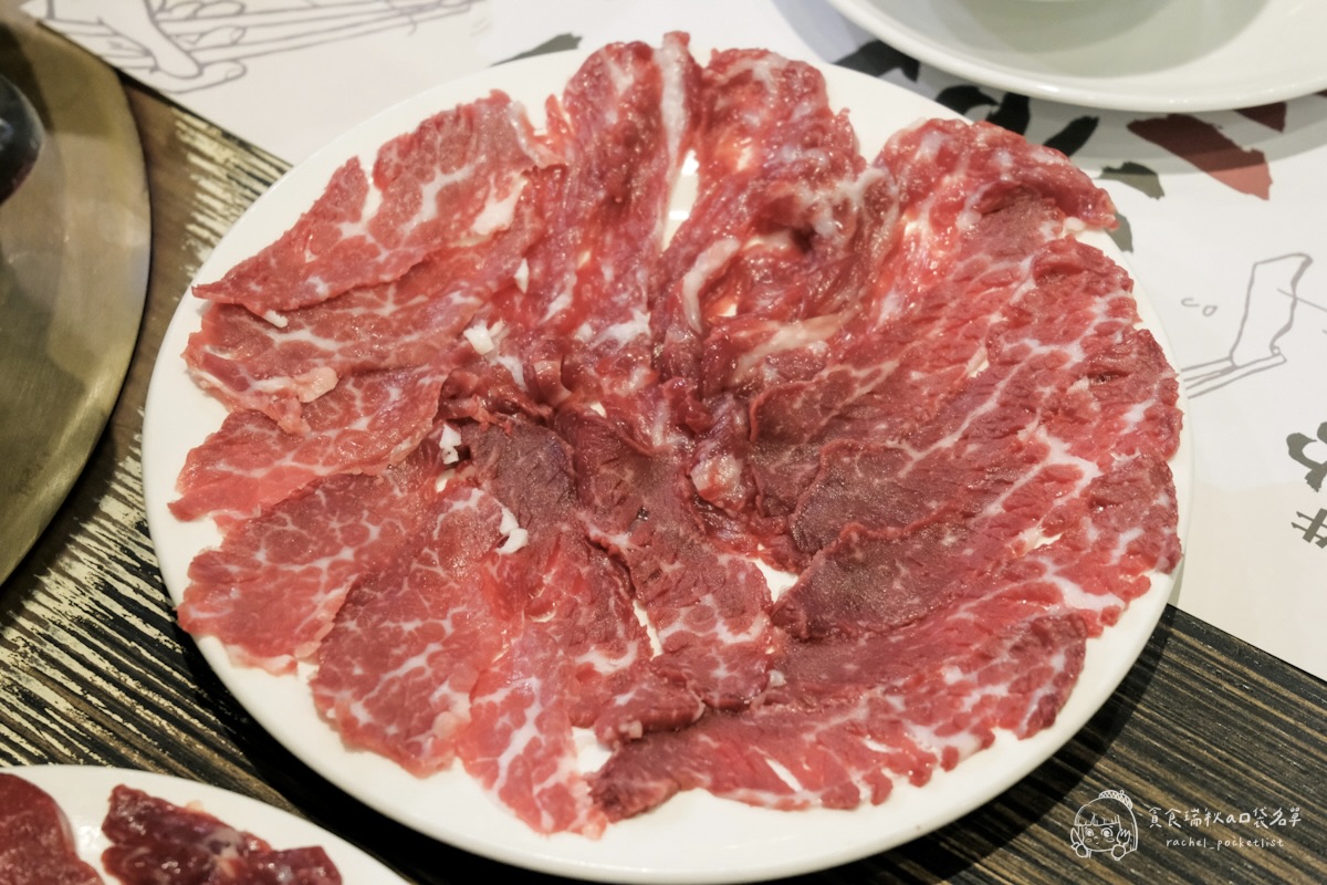 尚牛二館|每日產地新鮮直送現宰溫體牛!台中超人氣排隊名店、米其林必比登推薦的超嫩牛肉鍋 - 第23張圖