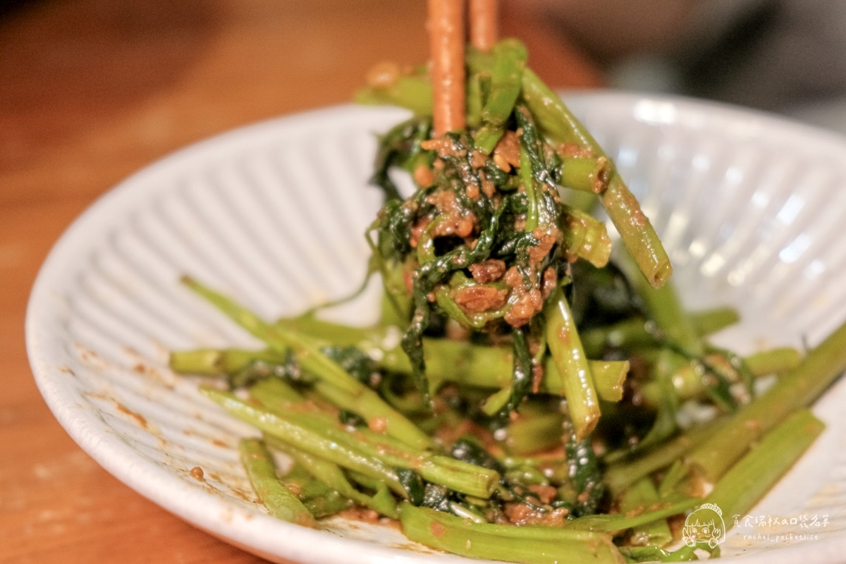大鍋霸汕頭牛筋鍋+沙茶醬開箱｜8小時熬煮濃郁湯頭、滿滿筋肉真材實料超滿足！露營、居家必備的暖心即食鍋物