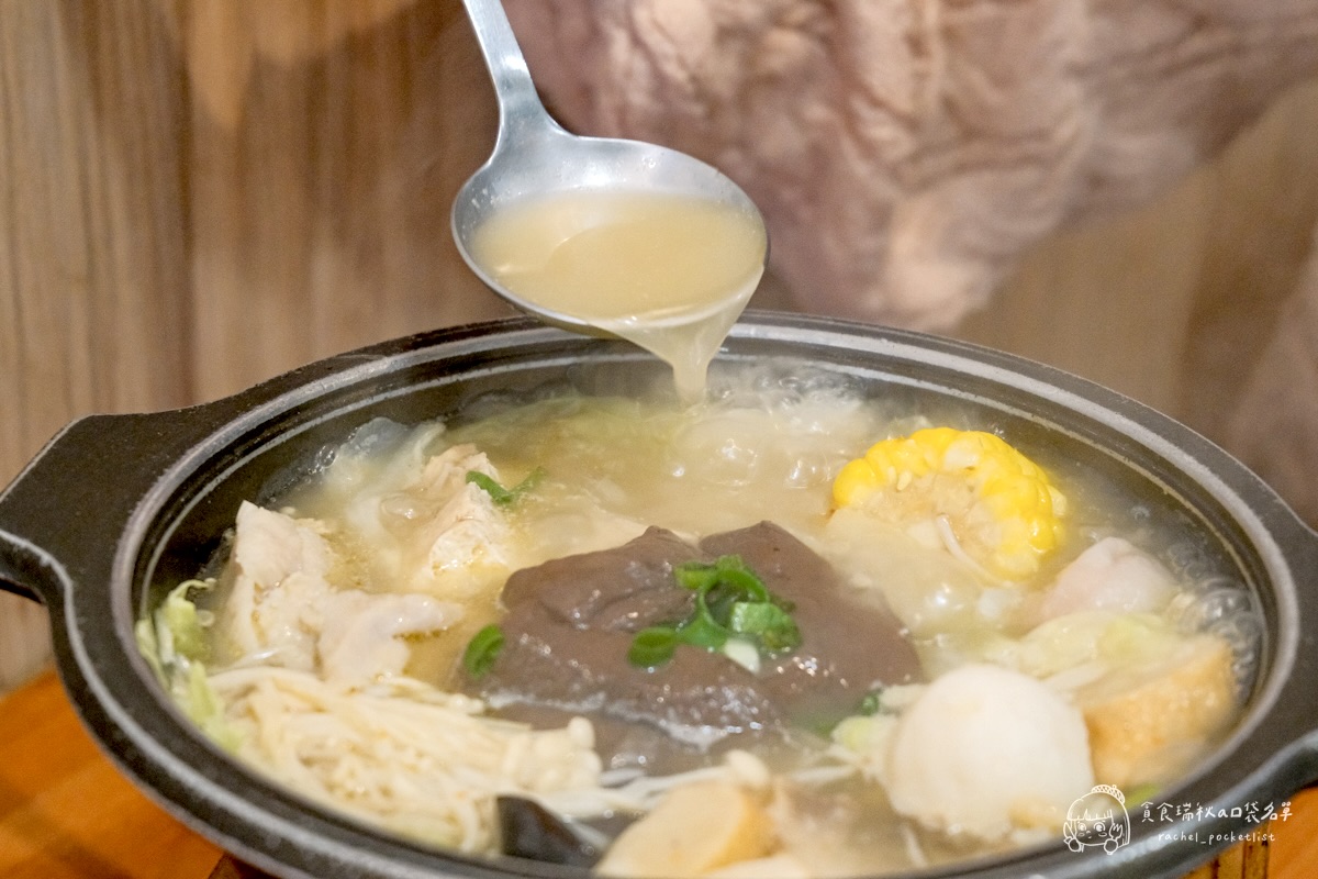 台北江麻辣臭豆腐｜冬季暖心鍋物推薦！新品「宮廷御膳系列」登場！金湯酸菜鮮魚鍋、蒜吟雞白豚骨鍋