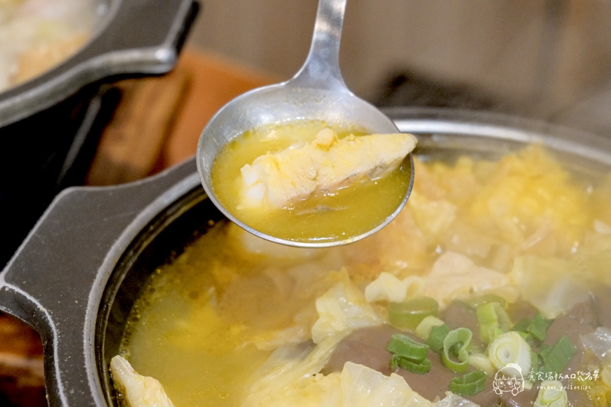 台北江麻辣臭豆腐｜冬季暖心鍋物推薦！新品「宮廷御膳系列」登場！金湯酸菜鮮魚鍋、蒜吟雞白豚骨鍋