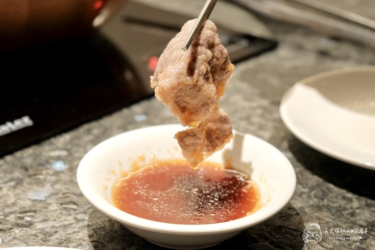 山里見月 割烹鍋物｜台中新開幕高檔火鍋推薦！ BMS 12 級佐賀牛~日本和牛火鍋高貴不貴，一鍋品味四季旬味～