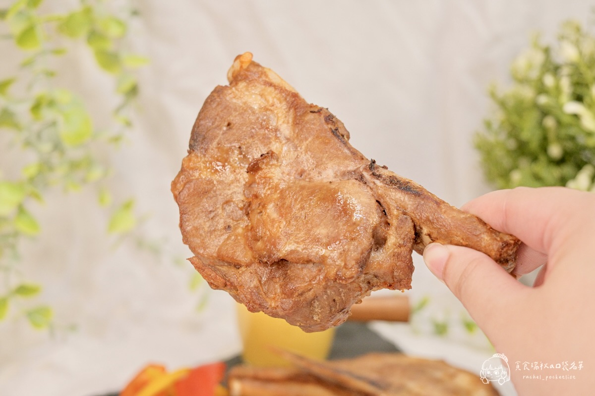 KKLife開箱｜在家也能吃到高級餐廳等級的聖誕大餐！鳳梨洋蔥戰斧豬排＋義式莓果羔羊肩排一次滿足