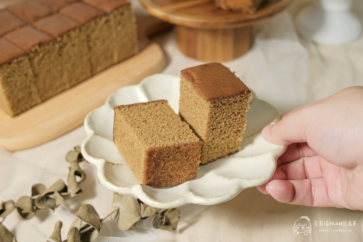 四月南風｜伯爵茶卡斯提拉蛋糕｜底部雙目糖的軟綿爽脆口感，年節送禮不再猶豫！2026新春蛋糕禮盒開箱