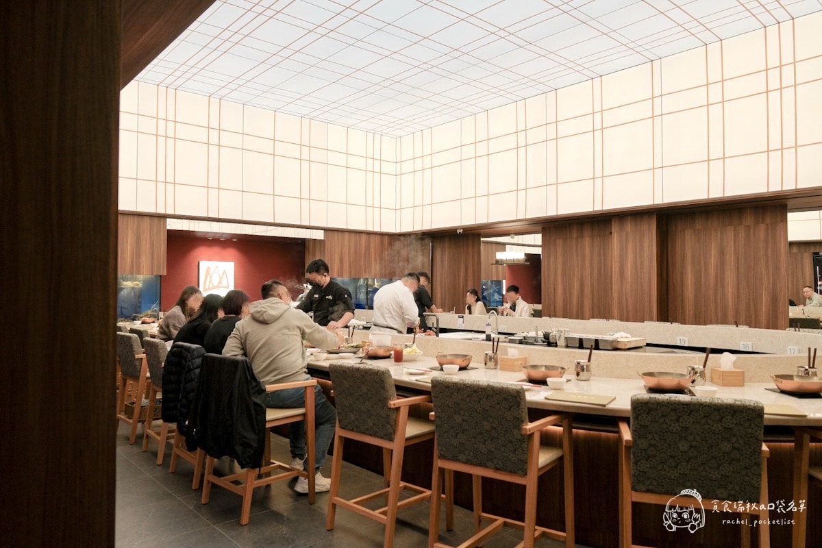 山里見月 割烹鍋物｜台中新開幕高檔火鍋推薦！ BMS 12 級佐賀牛~日本和牛火鍋高貴不貴，一鍋品味四季旬味～
