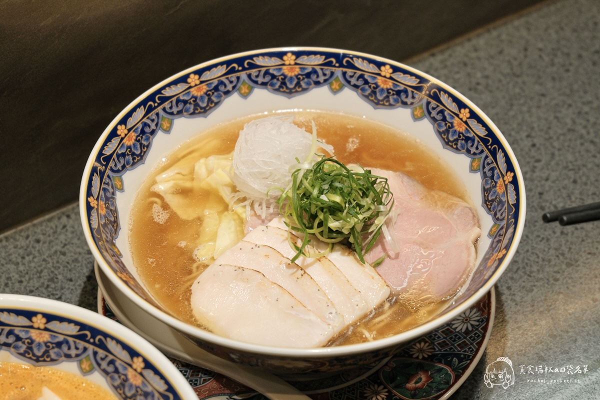 麵屋海鳴｜台中人氣拉麵！濃郁蝦味爆擊！濃厚海老拉麵＋鹽味清雞湯拉麵，一吃就上癮