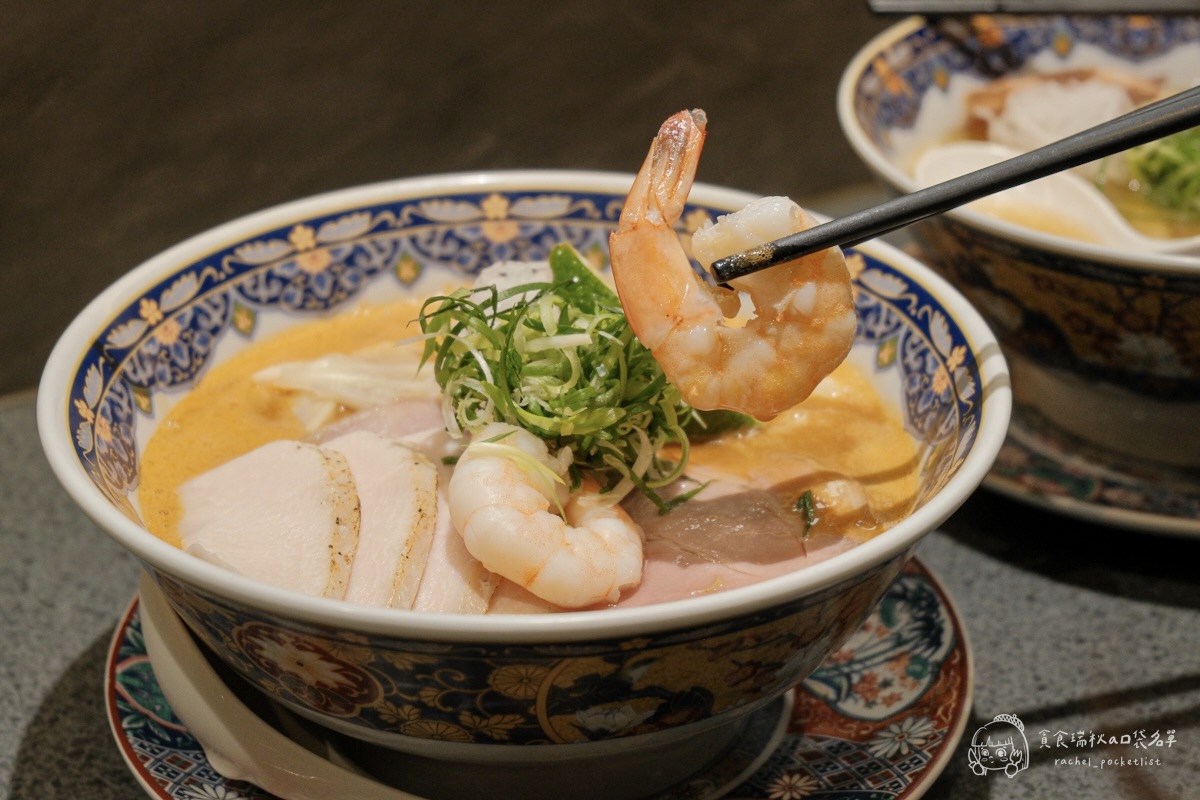 麵屋海鳴｜台中人氣拉麵！濃郁蝦味爆擊！濃厚海老拉麵＋鹽味清雞湯拉麵，一吃就上癮