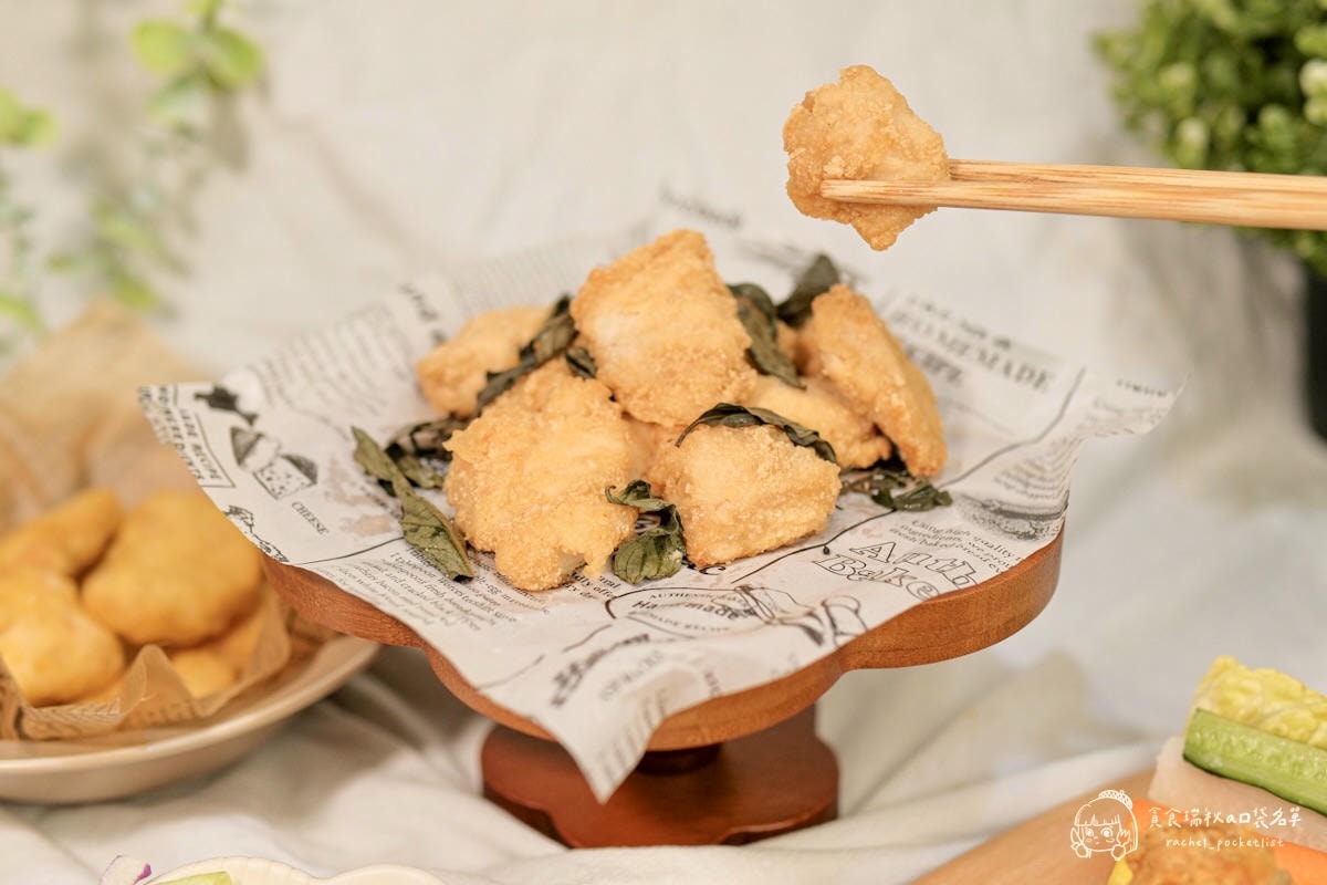 紅龍炸物｜冷凍炸物開箱！放縱時刻必備~快速上桌，雞塊、鹹酥雞在家氣炸就能實現炸物自由！