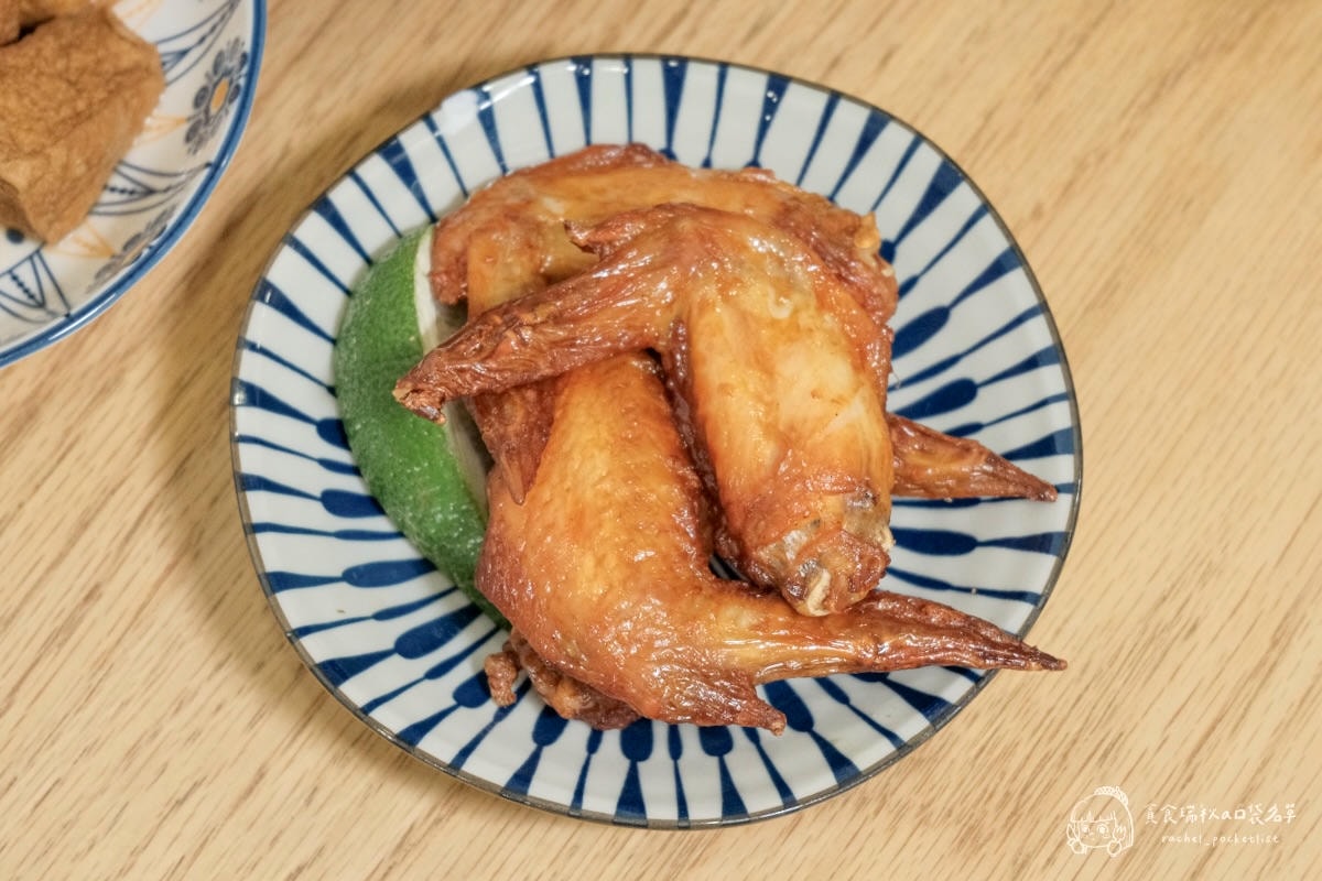 小捲日記｜漁港直送整尾小卷米粉！配料滿到看不到底，搭配雞湯湯底鮮甜到不行！台中科博館美食