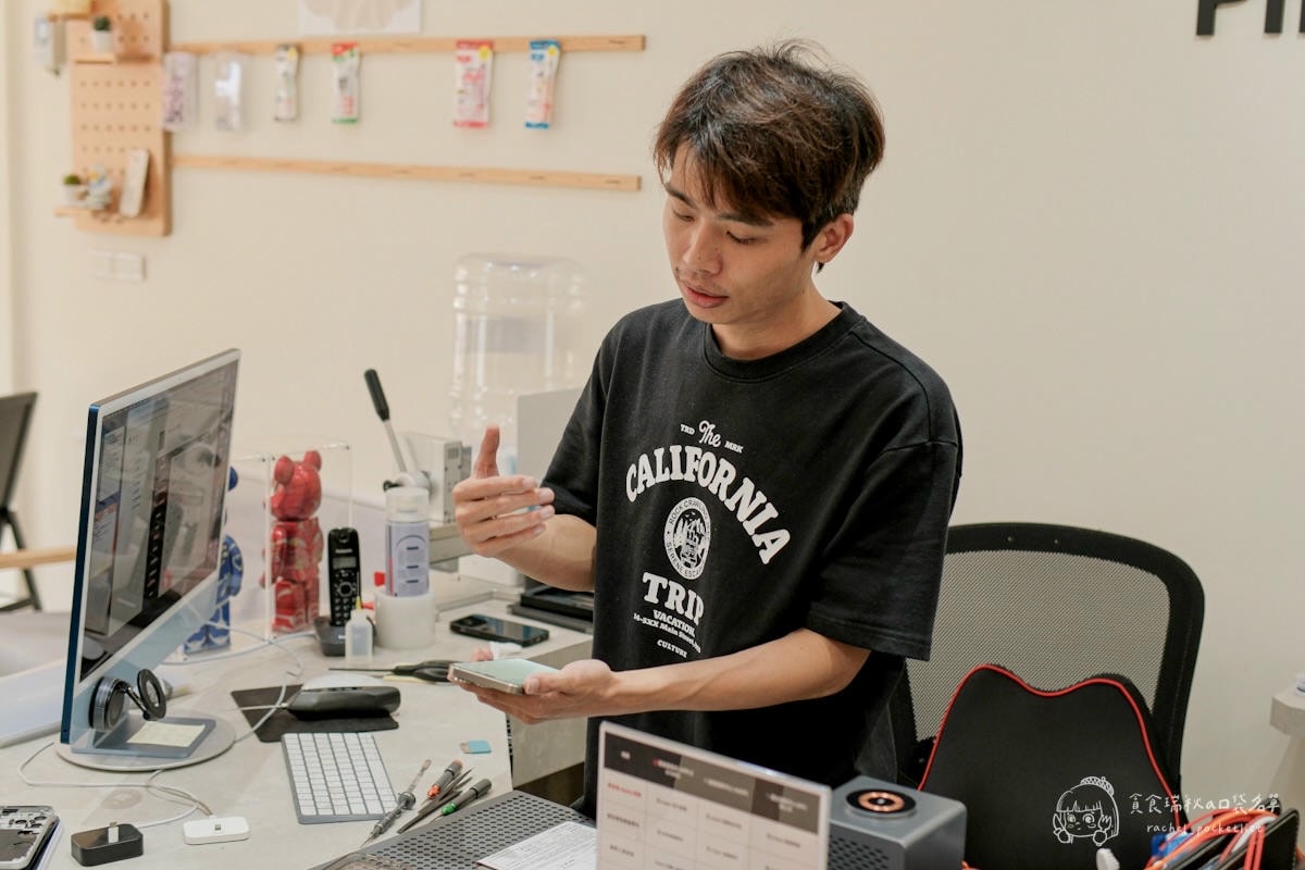 猿動力｜台中手機快速維修推薦！原廠iPhone電池更換一小時完成，官方授權安心又透明！