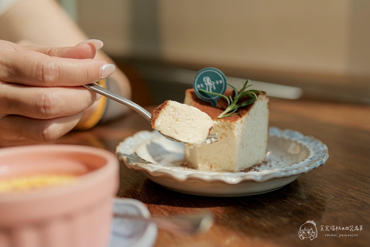食久茶事|台中大里早午餐推薦!玻璃貨櫃屋咖啡廳 早午餐義大利麵、甜點飲品一次滿足 - 第35張圖 食久茶事|台中大里早午餐推薦!玻璃貨櫃屋咖啡廳 早午餐義大利麵、甜點飲品一次滿足