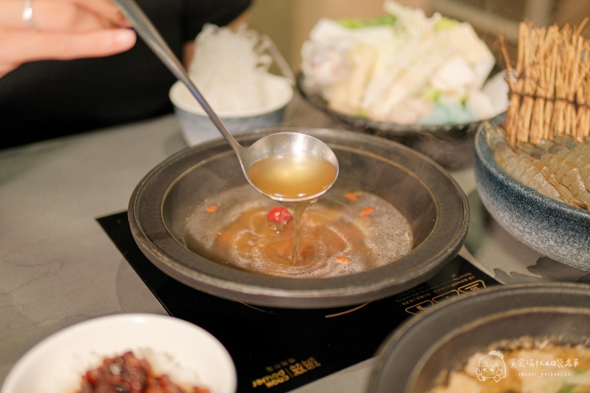 阿米石頭火鍋|台中石頭火鍋推薦,韓團應援風格~整罐紅標米酒鍋超過癮!自助吧冰品飲料無限享用~ - 第34張圖 阿米石頭火鍋|台中石頭火鍋推薦,韓團應援風格~整罐紅標米酒鍋超過癮!自助吧冰品飲料無限享用~