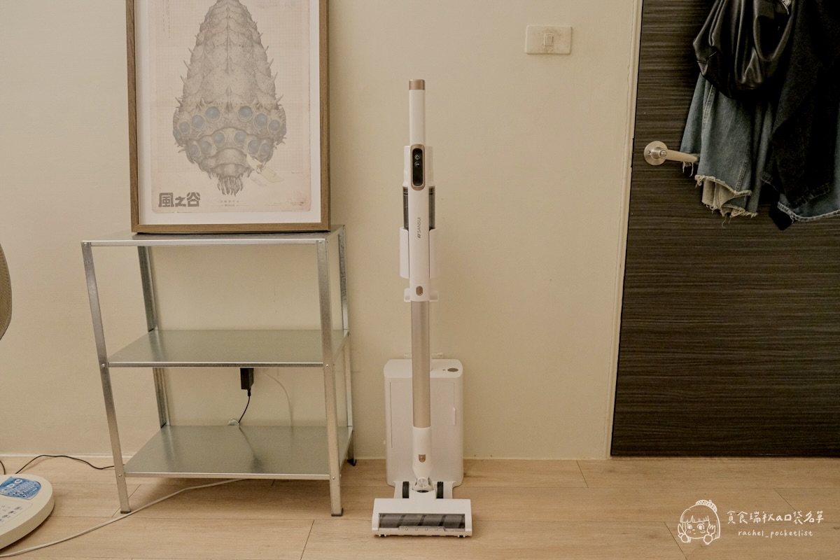 SANSUI山水 小白淨無線手持吸塵器SVC-P880開箱｜20Kpa強勁吸力打造輕量易手持吸塵器、自動集塵讓打掃不髒手~全屋清潔更省力！