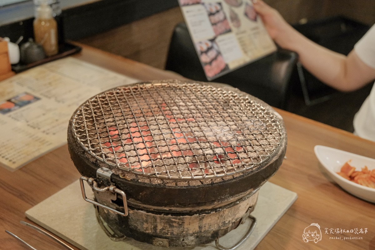 木炭烤肉 琉宮苑|沖繩宮古島美食!一試傳說中油花漂亮、入口柔嫩的宮古牛燒肉 - 第10張圖 木炭烤肉 琉宮苑|沖繩宮古島美食!一試傳說中油花漂亮、入口柔嫩的宮古牛燒肉