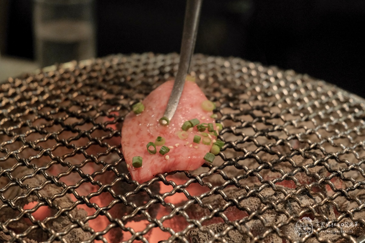 木炭烤肉 琉宮苑｜沖繩宮古島美食！一試傳說中油花漂亮、入口柔嫩的宮古牛燒肉