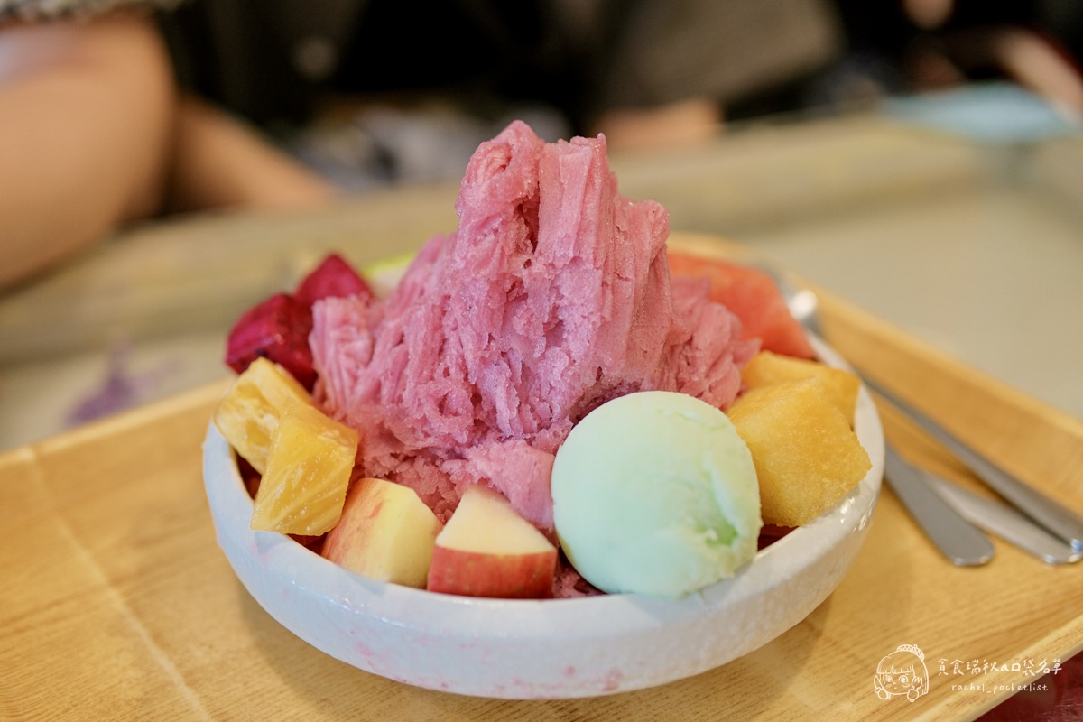 剛好冰果室|台中超人氣水果雪花冰推薦!季節限定水蜜桃冰、招牌桑葚冰必點,復古冰果室超有特色! - 第16張圖 剛好冰果室|台中超人氣水果雪花冰推薦!季節限定水蜜桃冰、招牌桑葚冰必點,復古冰果室超有特色!